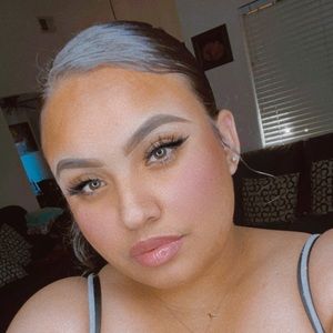 Meet your Posher, Jocelyn